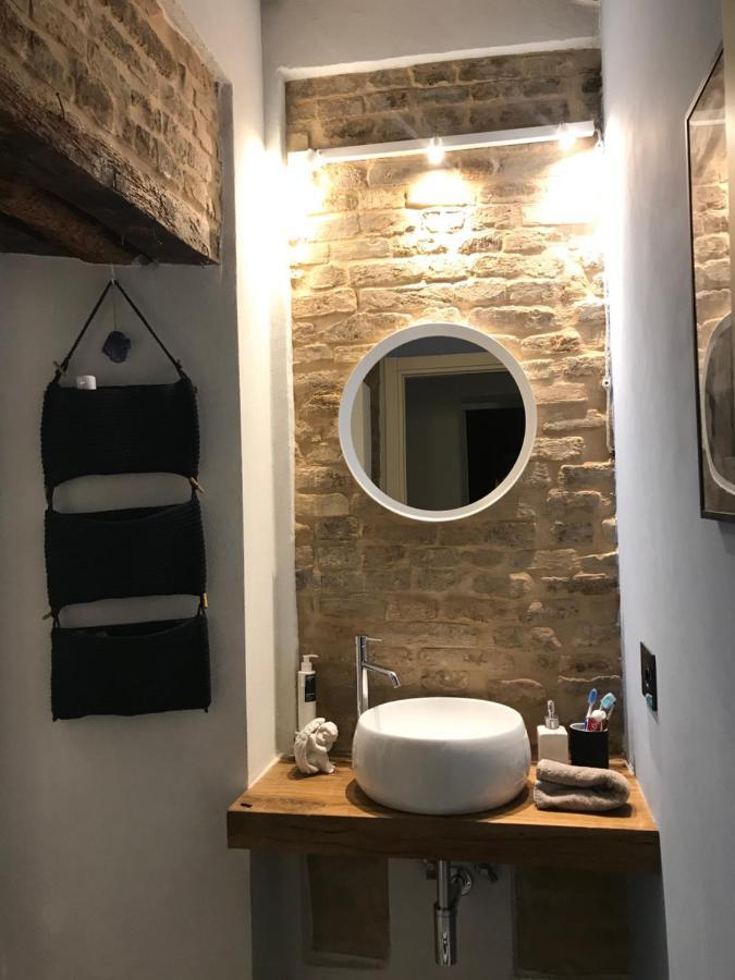 La Trave Bed & Breakfast Montecosaro (Marche)